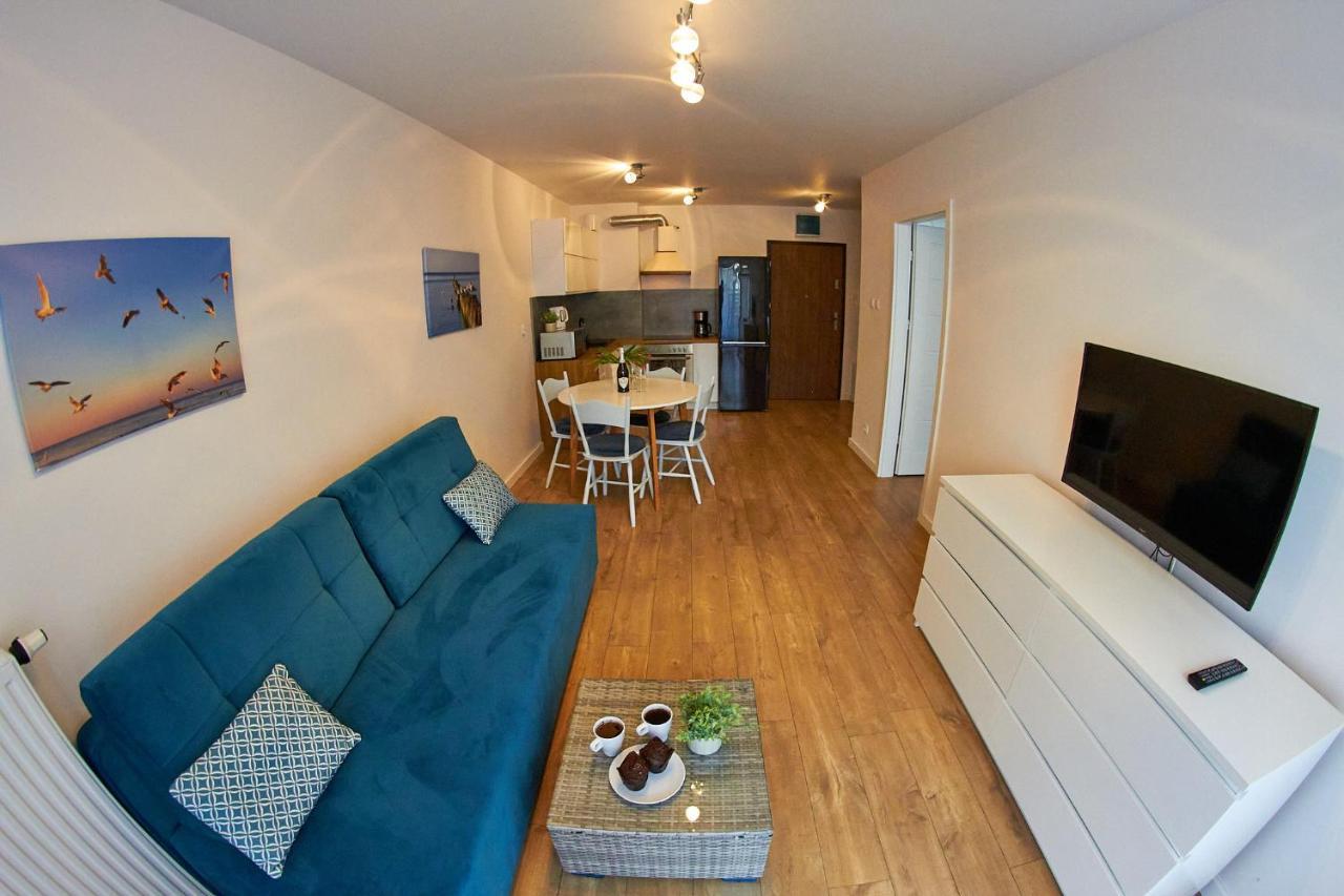 Apartamentyprzymorzu Baltycki Z Miejscem Postojowym I Ogrodkiem Kołobrzeg Buitenkant foto