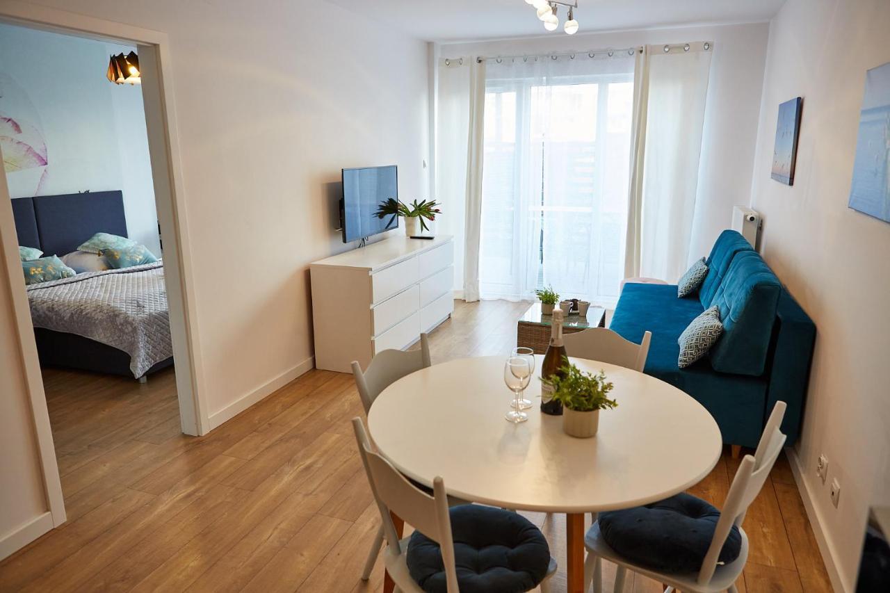 Apartamentyprzymorzu Baltycki Z Miejscem Postojowym I Ogrodkiem Kołobrzeg Buitenkant foto